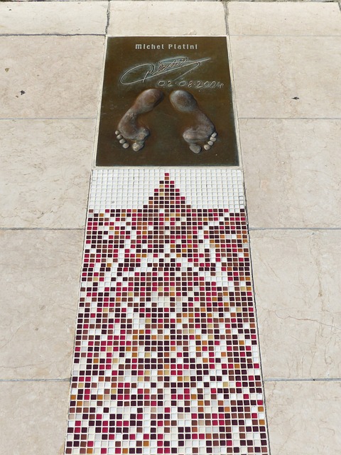 饱受争议 饱受争议